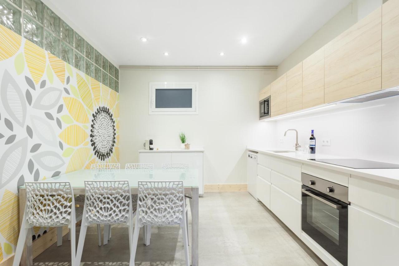 Apartamento Art House Granvia Barcelona Exterior foto